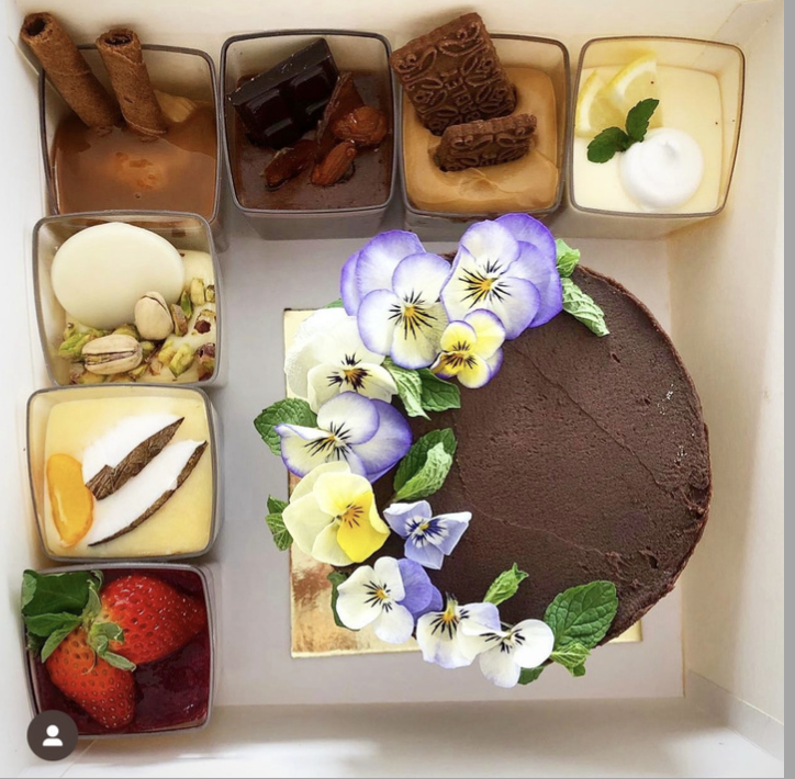 Luxury dessert gift set
